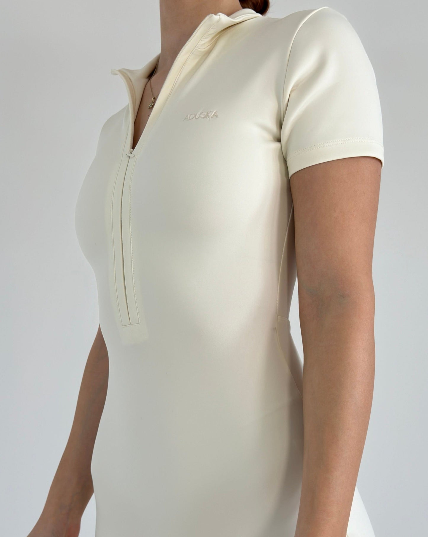 ZIPPERED OVERAL KRÉM