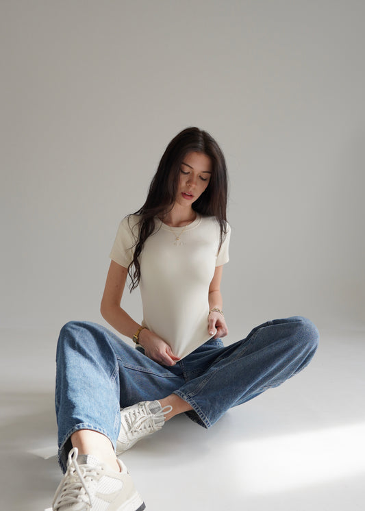 T-SHIRT KRÉM